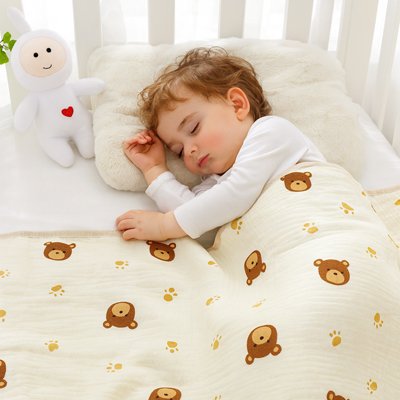 Couverture bébé variante ours avec pattes et doudou lapin
